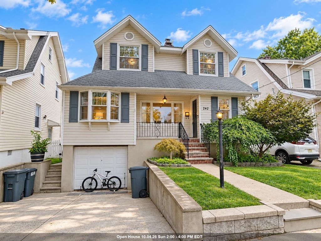 242 SUMMIT AVE, Bogota, NJ 07603