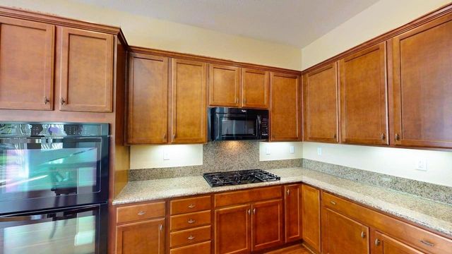 2241 Coryton Ln, Roseville, CA 95747