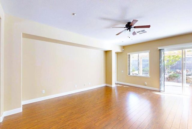 2241 Coryton Ln, Roseville, CA 95747