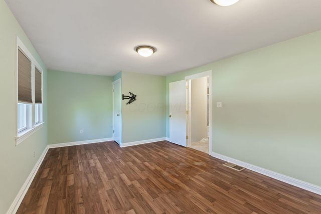 2251 Reynoldsburg New Albany Road, Blacklick, OH 43004