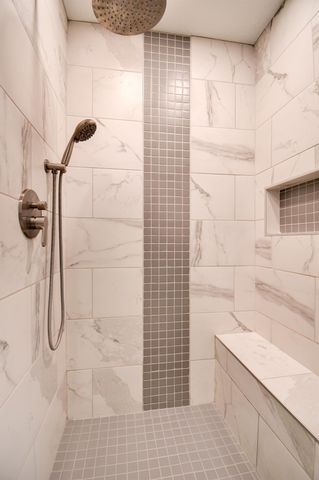 78 Ivy Court, Jones Creek, TX 77541