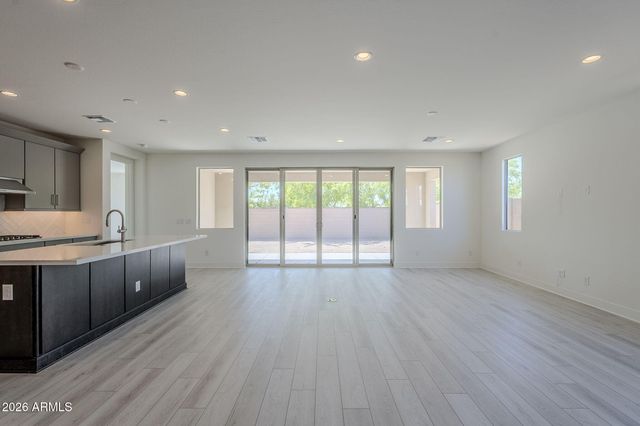 17405 W CARLISLE Drive, Surprise, AZ 85388