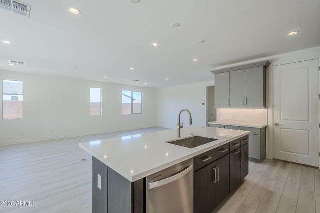 17405 W CARLISLE Drive, Surprise, AZ 85388