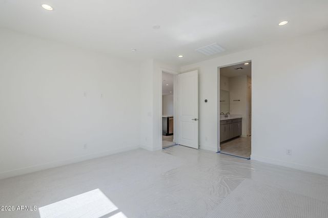 17405 W CARLISLE Drive, Surprise, AZ 85388