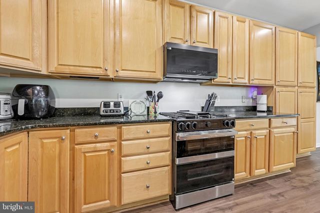 5000 ANCHORSTONE DR, Woodbridge, VA 22192