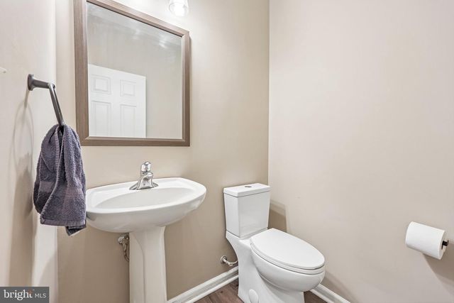 5000 ANCHORSTONE DR, Woodbridge, VA 22192