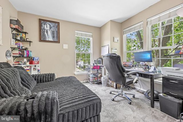 5000 ANCHORSTONE DR, Woodbridge, VA 22192