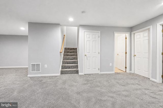 5000 ANCHORSTONE DR, Woodbridge, VA 22192