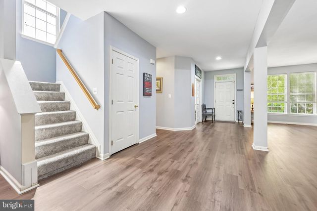 5000 ANCHORSTONE DR, Woodbridge, VA 22192