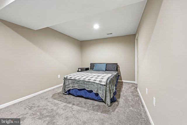5000 ANCHORSTONE DR, Woodbridge, VA 22192