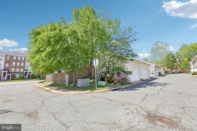 5000 ANCHORSTONE DR, Woodbridge, VA 22192