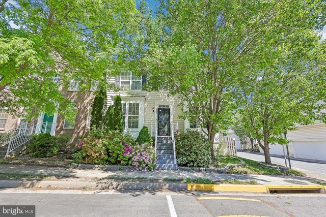 5000 ANCHORSTONE DR, Woodbridge, VA 22192