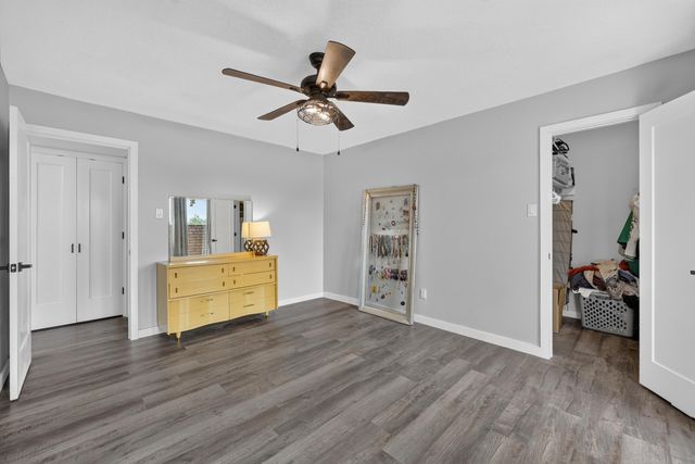 5817 Western Trail NW, Albuquerque, NM 87120