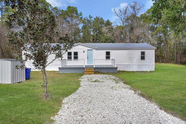 1412 Century Cir, St Augustine, FL 32084