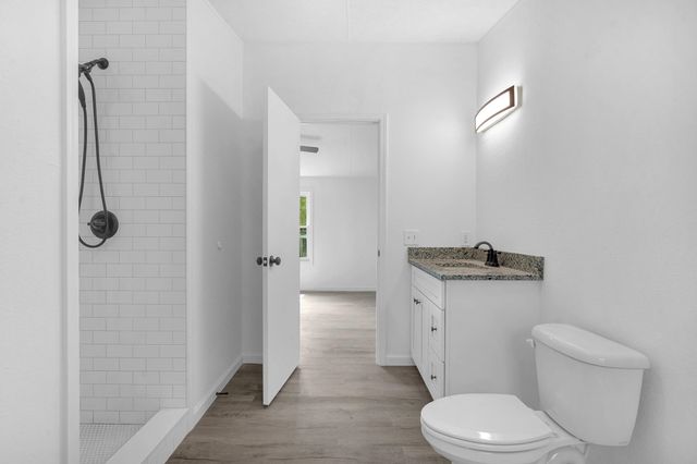 1412 Century Cir, St Augustine, FL 32084