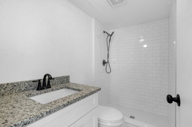 1412 Century Cir, St Augustine, FL 32084