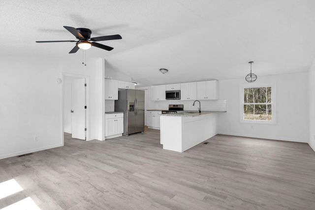 1412 Century Cir, St Augustine, FL 32084