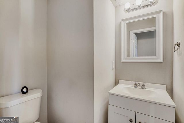 1205 Wheatfield Drive, Lawrenceville, GA 30043