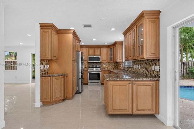9410 SW 212th Terrace, Cutler Bay, FL 33189