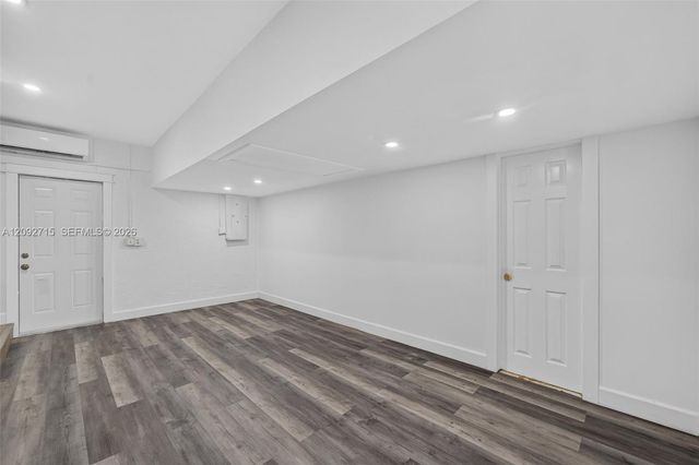 9410 SW 212th Terrace, Cutler Bay, FL 33189