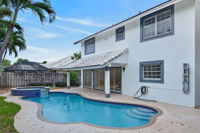 9410 SW 212th Terrace, Cutler Bay, FL 33189