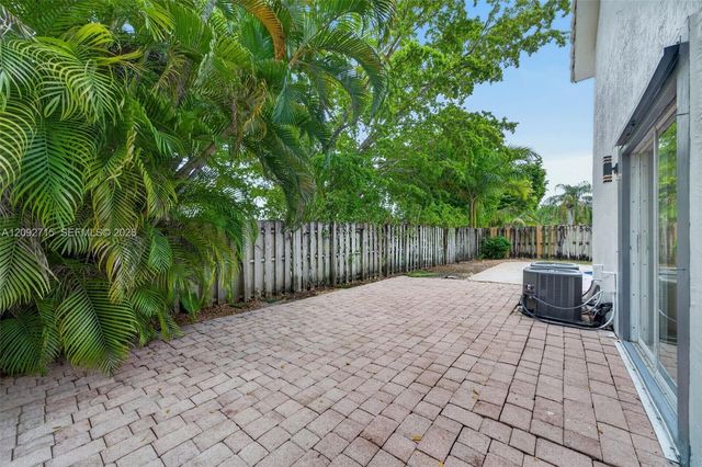 9410 SW 212th Terrace, Cutler Bay, FL 33189