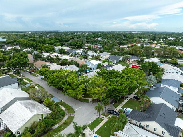 9410 SW 212th Terrace, Cutler Bay, FL 33189