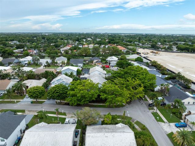 9410 SW 212th Terrace, Cutler Bay, FL 33189