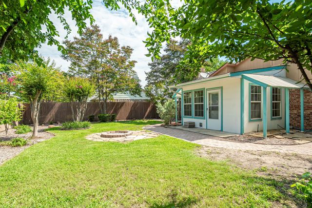 2801 Silkwood Court, Plano, TX 75074