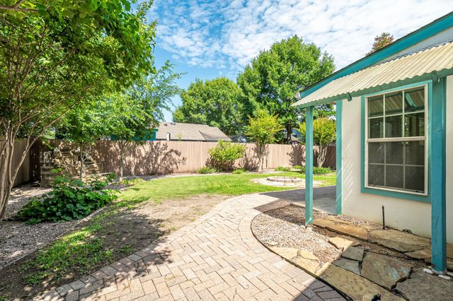 2801 Silkwood Court, Plano, TX 75074