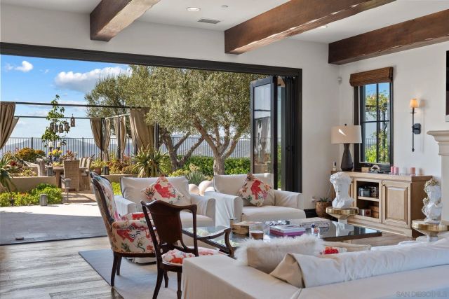 18264 AVENIDA MANANTIAL, Rancho Santa Fe, CA 92067