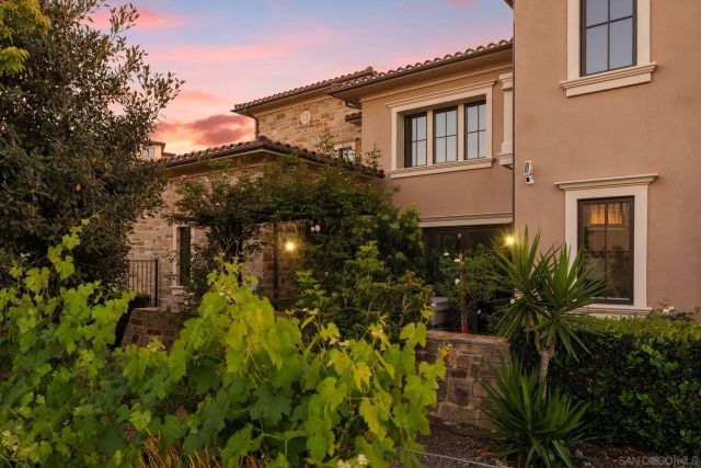 18264 AVENIDA MANANTIAL, Rancho Santa Fe, CA 92067