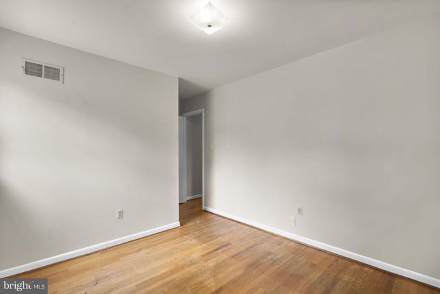 11709 MILBERN DR, Potomac, MD 20854