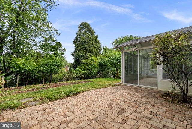 11709 MILBERN DR, Potomac, MD 20854