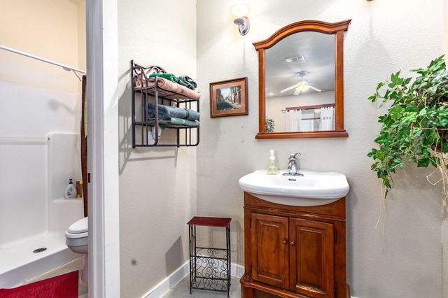 126 Mariana DR A, Red Rock, TX 78662