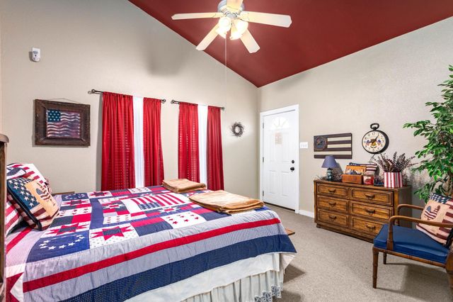 126 Mariana DR A, Red Rock, TX 78662