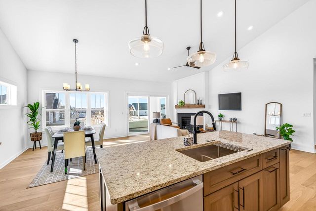 1148 Irene Court, Waunakee, WI 53597