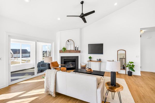 1148 Irene Court, Waunakee, WI 53597