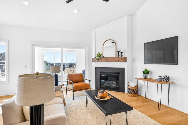 1148 Irene Court, Waunakee, WI 53597