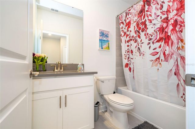 8964 TAKEAWAY WAY, Davenport, FL 33896