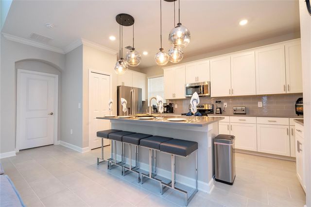 8964 TAKEAWAY WAY, Davenport, FL 33896