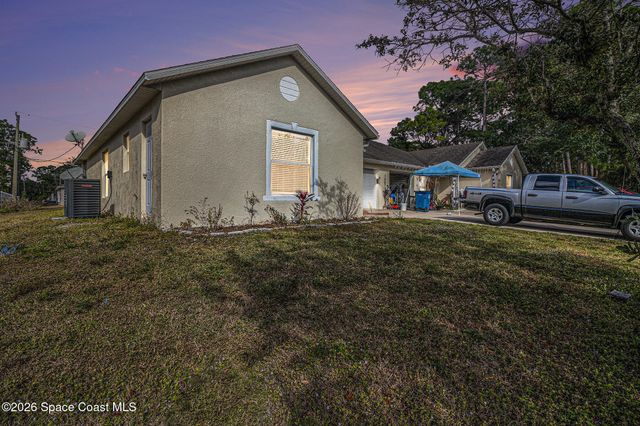 1667 Desco Street B, Palm Bay, FL 32909