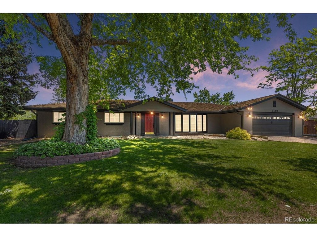 2180 Myrtlewood Ln, Lakewood, CO 80215