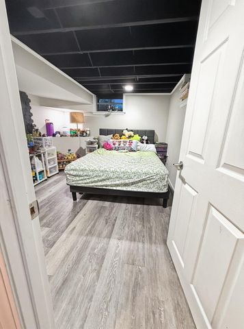 140 N Linda Street, Hobart, IN 46342