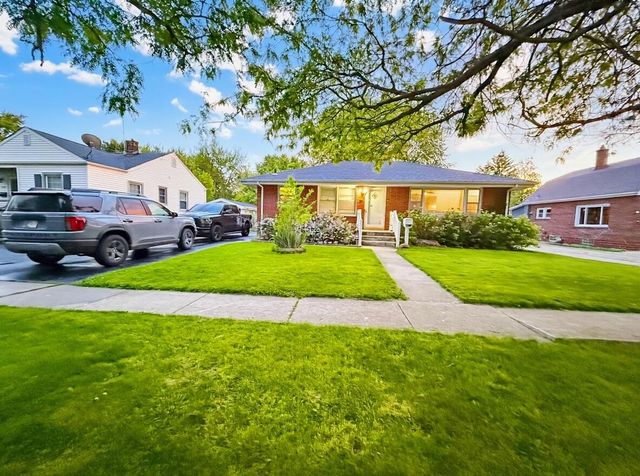 140 N Linda Street, Hobart, IN 46342