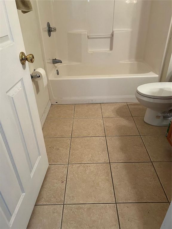 Image 19 of property listing at 448 CRESCENT BOULEVARD, St Augustine, FL 32095