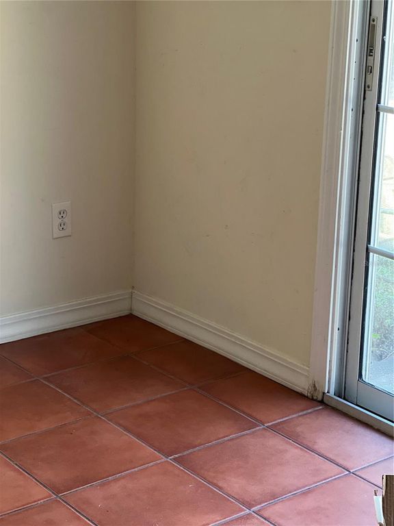 Image 20 of property listing at 448 CRESCENT BOULEVARD, St Augustine, FL 32095