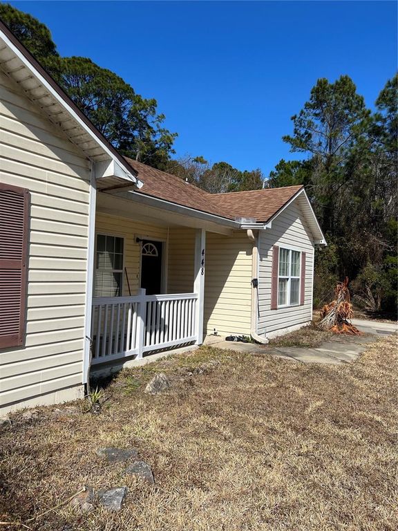 Image 3 of property listing at 448 CRESCENT BOULEVARD, St Augustine, FL 32095