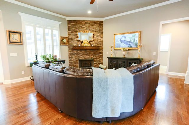 1700 Zevon Ct, Spring Hill, TN 37174