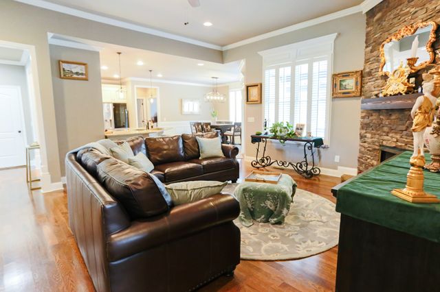 1700 Zevon Ct, Spring Hill, TN 37174